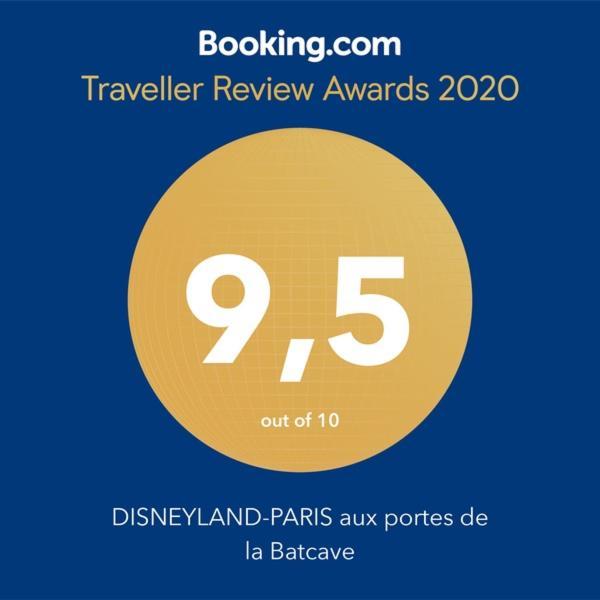 Disneyland-Paris Aux Portes De La Batcave บุสซี-แซ็ง-ฌอร์ฌ ภายนอก รูปภาพ
