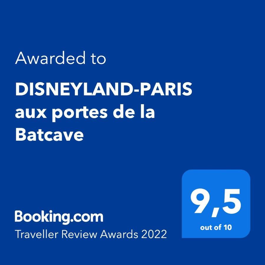Disneyland-Paris Aux Portes De La Batcave บุสซี-แซ็ง-ฌอร์ฌ ภายนอก รูปภาพ